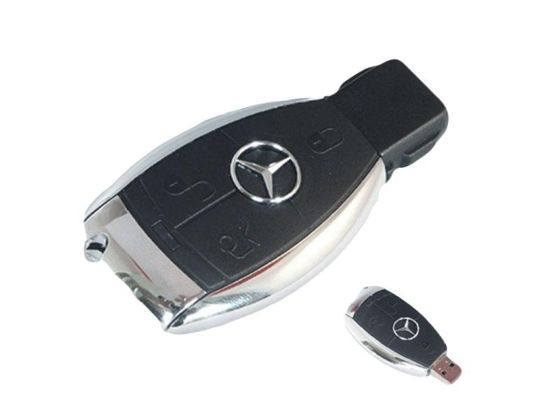 Pendrive 32GB Tech One Tech Llave Mercedes USB 2.0